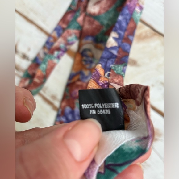 JORDACHE retro abstract artsy necktie 80s men’s tie EUC floral vintage formal - Picture 5 of 12